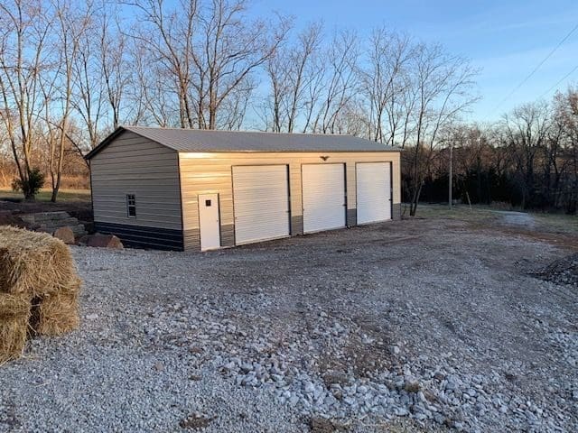 Metal Garage 24x45x12