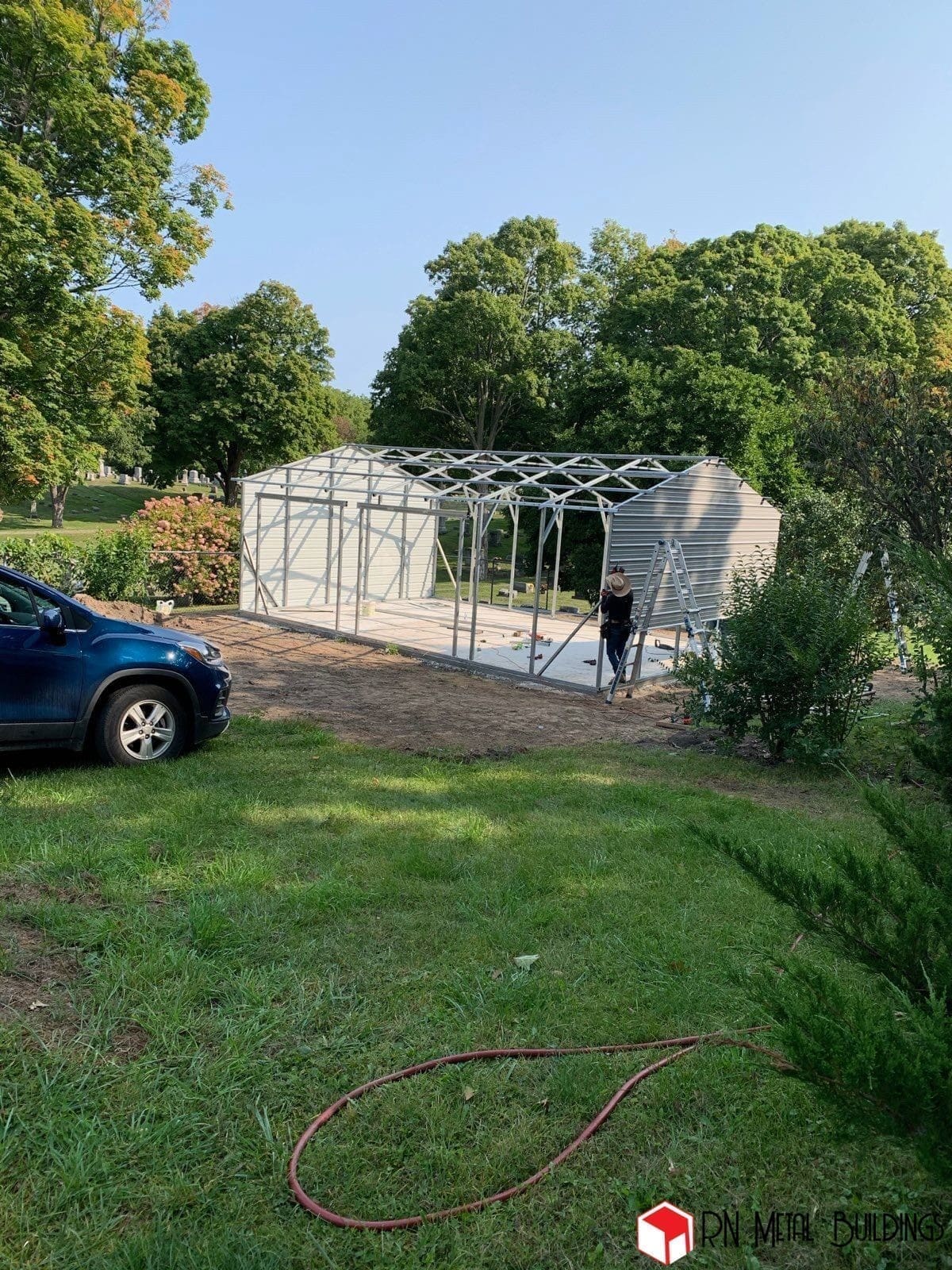 Metal Garage 26x30x9 - Image 5