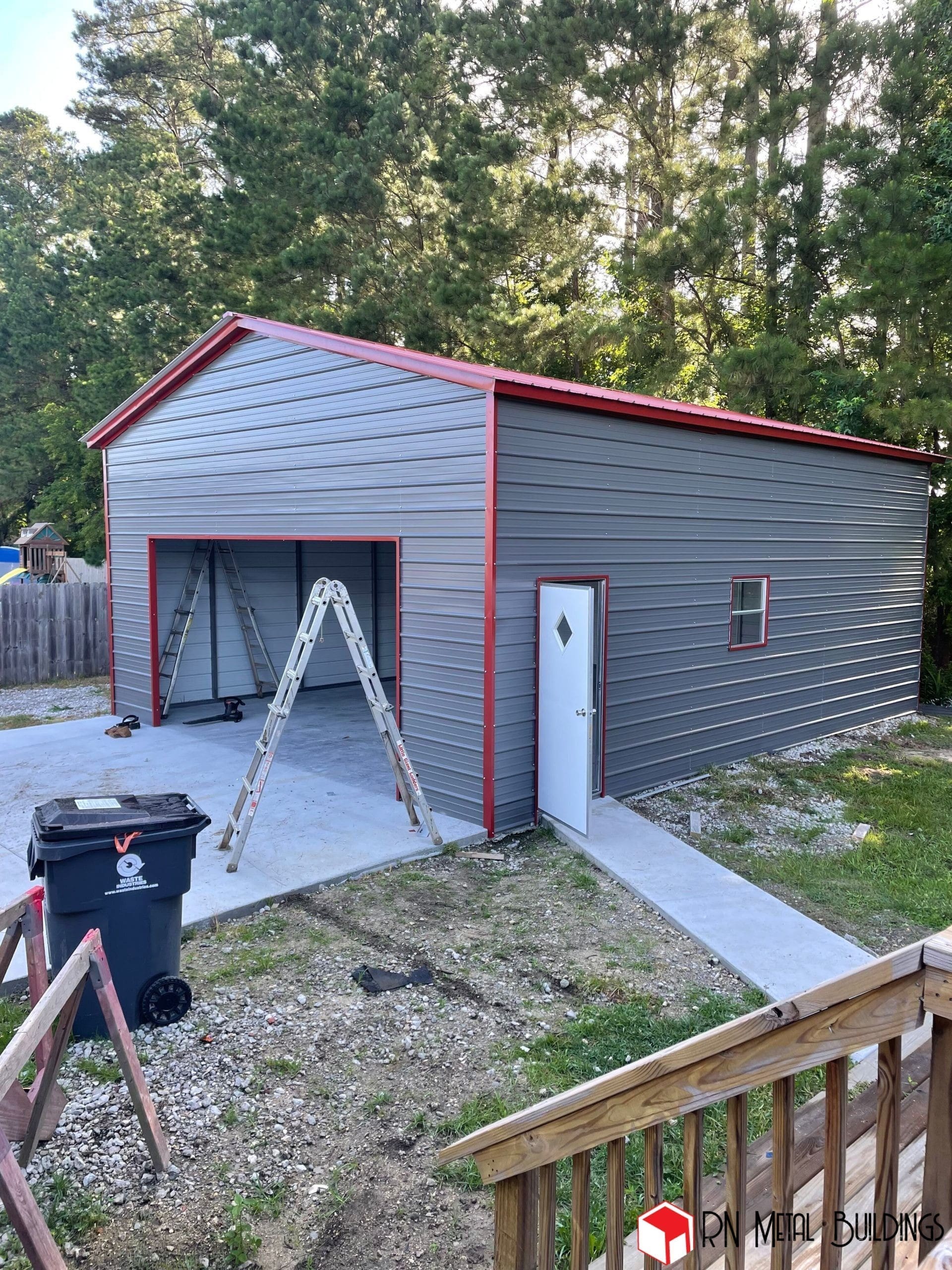 Metal Garage 22x30x10