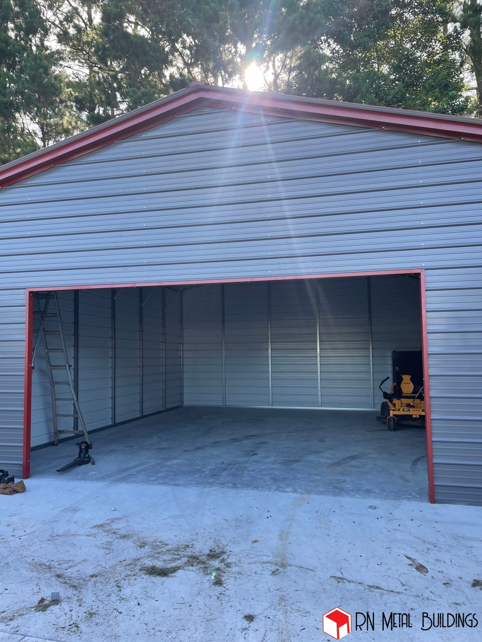 Metal Garage 22x30x10 - Image 5