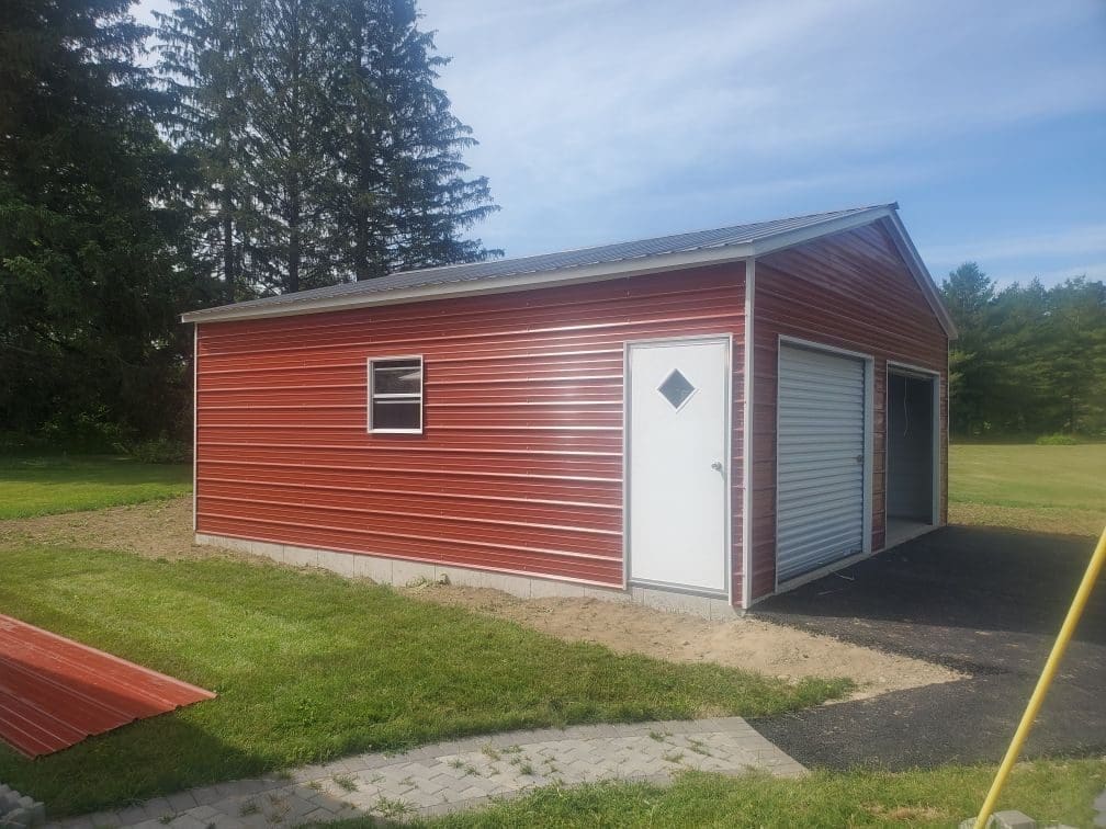 Metal Garage 24x25x8