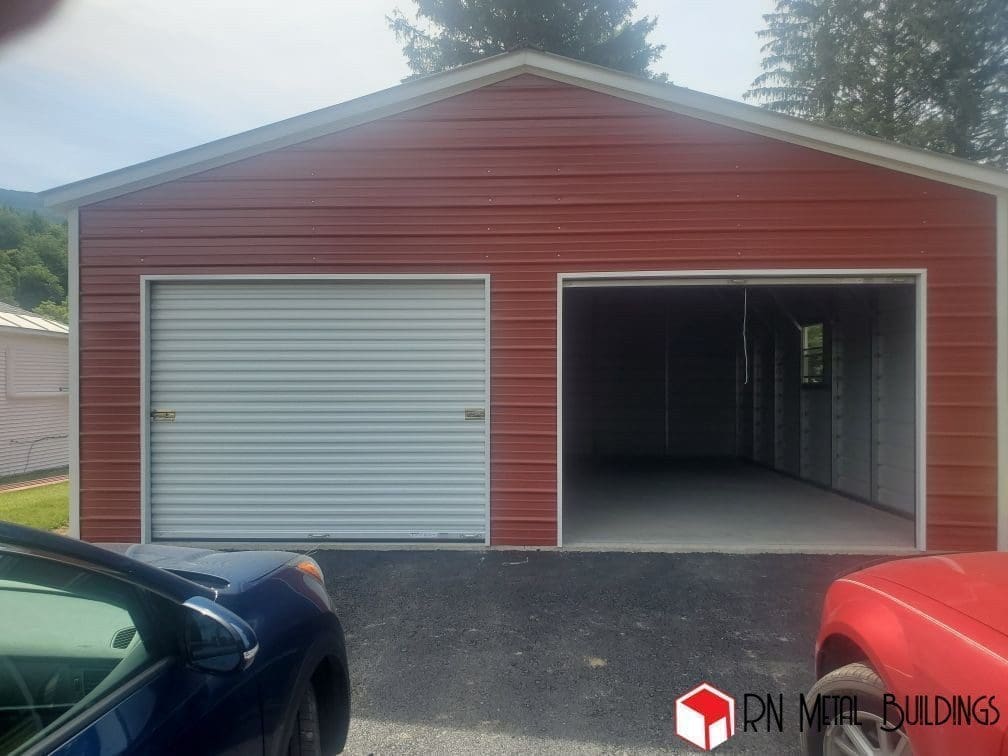 Metal Garage 24x25x8 - Image 4